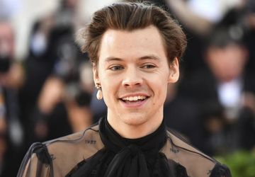 Pakai Nama Samaran, Harry Styles Tuntaskan Berlin Marathon di Bawah Tiga Jam