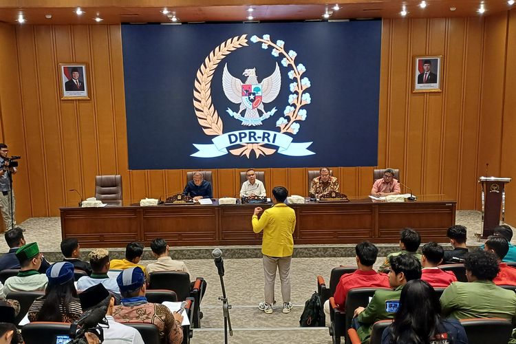 Ini 17 Tuntutan Rakyat yang Diminta Dipenuhi DPR dan Pemerintah Besok 5 September 2025