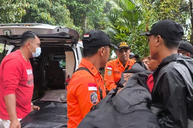 6 Orang Dirawat di UGD Puskesmas Usai Anjing Rabies Gigit 15 Pendaki di Tabanan