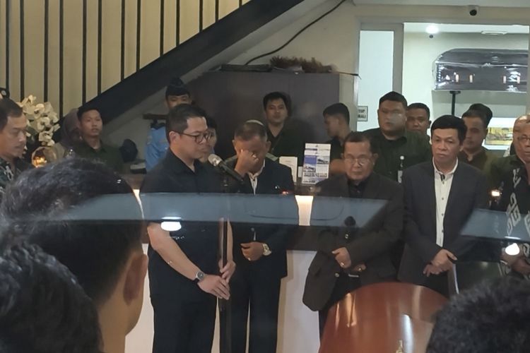 Keluarga Harap Kemlu Usut Kasus Kematian Staf KBRI Zetro