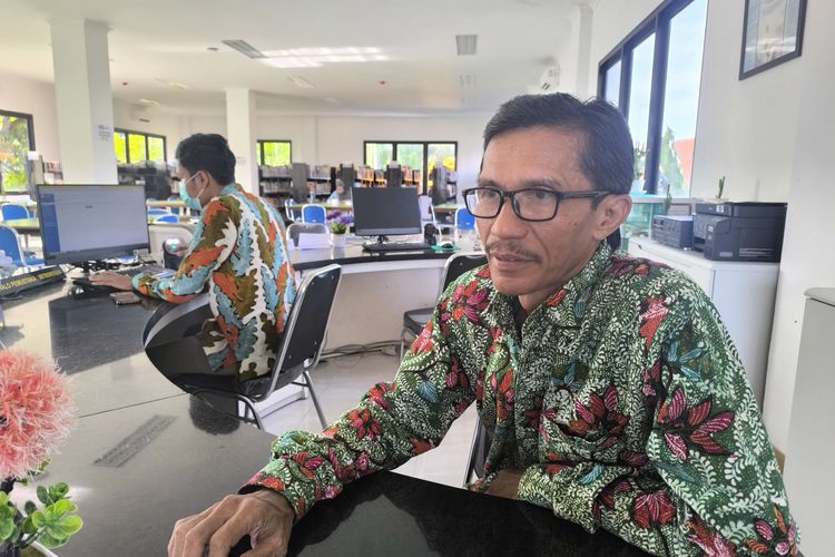 Cerita Heroik Pustakawan Pamekasan di Tengah Wabah Covid-19: Ibarat Dokter Layani Pasien