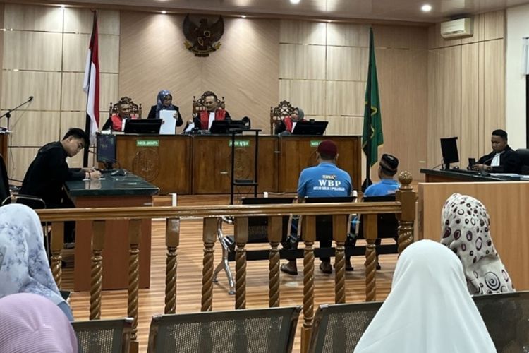 Hakim Vonis Bebas Petugas BPN dan Lurah Terdakwa Korupsi Rp 1,7 Miliar di Riau