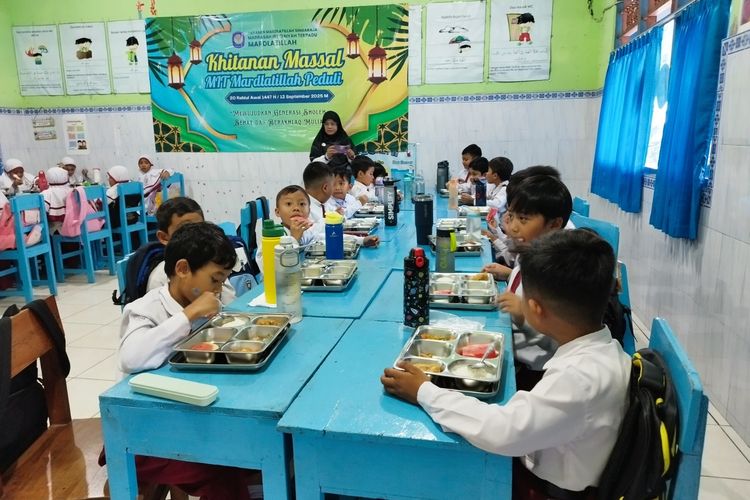 Disdikpora: 80 Persen Siswa di Buleleng Belum Menikmati Program MBG