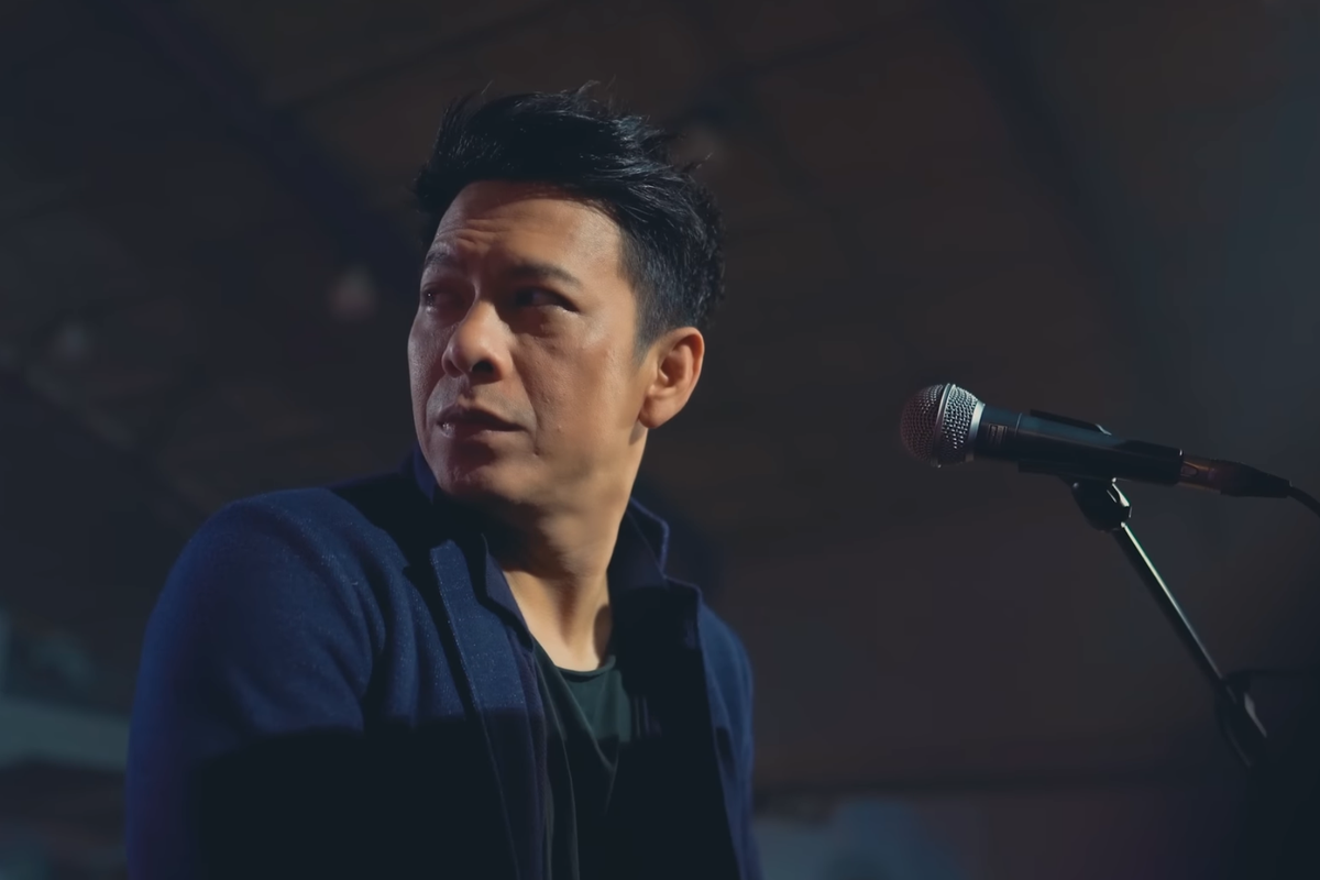 Screenshot video klip Little Old Man - Caessaria feat. Ariel Noah